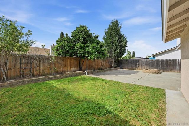 3039 Pecan Pl, Escondido, CA 92027