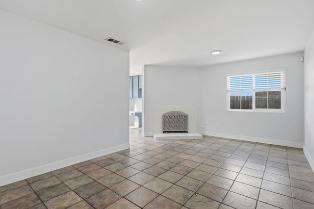 3039 Pecan Pl, Escondido, CA 92027