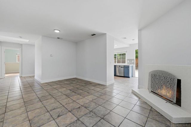 3039 Pecan Pl, Escondido, CA 92027