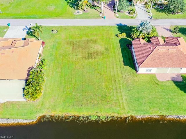 18499 Royal Hammock BLVD, Naples, FL 34114