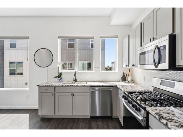 1651 W 67th Cir, Denver, CO 80221