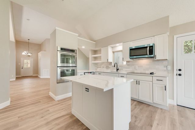 4913 Meadow Vista Place, Garland, TX 75043