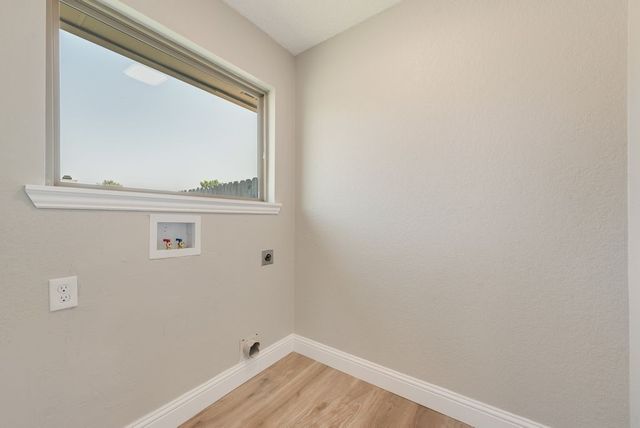 4913 Meadow Vista Place, Garland, TX 75043