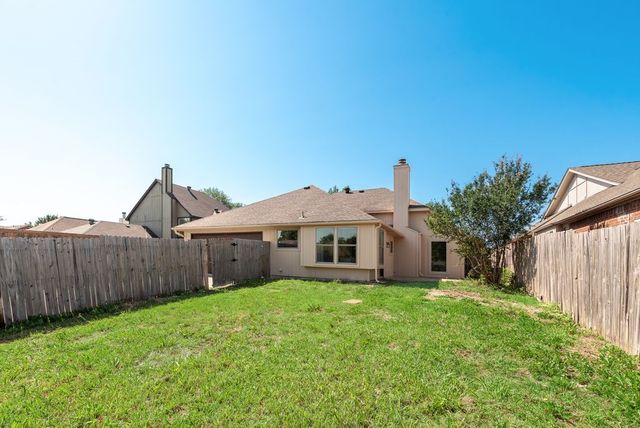 4913 Meadow Vista Place, Garland, TX 75043