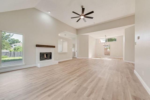4913 Meadow Vista Place, Garland, TX 75043