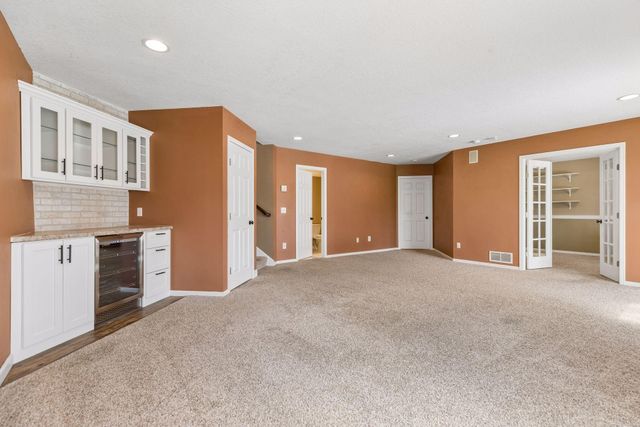 17377 80th Place N, Maple Grove, MN 55311