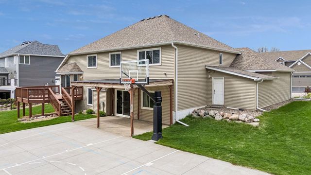 17377 80th Place N, Maple Grove, MN 55311