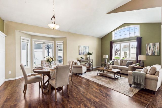 17377 80th Place N, Maple Grove, MN 55311