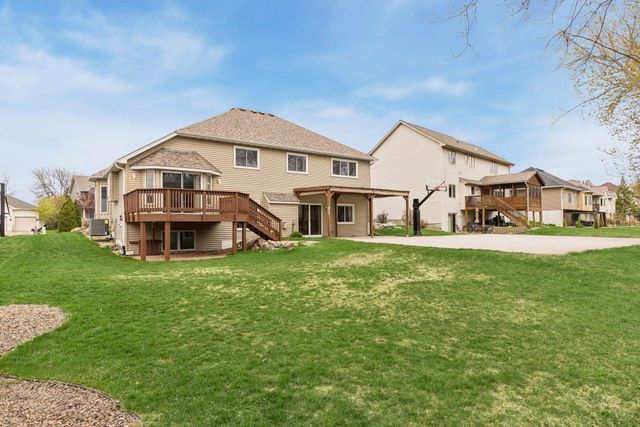 17377 80th Place N, Maple Grove, MN 55311