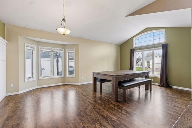 17377 80th Place N, Maple Grove, MN 55311