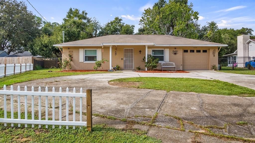 2660 W COUNTY ROAD 44, Eustis, FL 32726