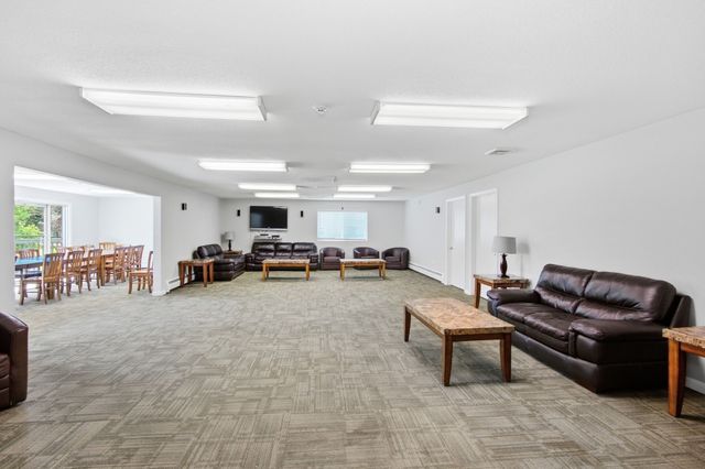 30 Fernview Ave 6, North Andover, MA 01845
