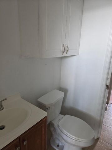 9949 Sandalfoot Boulevard 512, Boca Raton, FL 33428