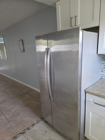 9949 Sandalfoot Boulevard 512, Boca Raton, FL 33428
