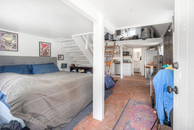 1524 N Coast Hwy 101, Encinitas, CA 92024
