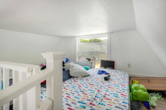 1524 N Coast Hwy 101, Encinitas, CA 92024