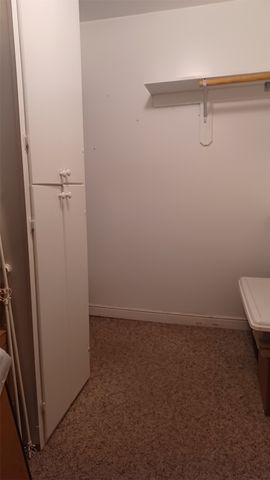 409 N Sylvania Avenue, Fort Worth, TX 76111