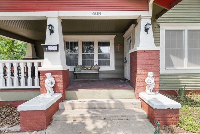 409 N Sylvania Avenue, Fort Worth, TX 76111