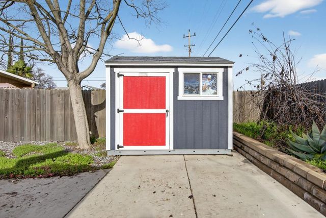 6549 Briartree Way, Citrus Heights, CA 95621