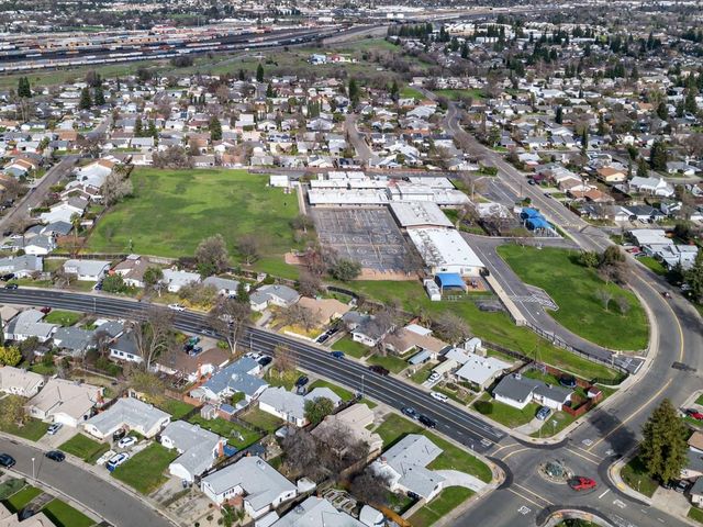 6549 Briartree Way, Citrus Heights, CA 95621