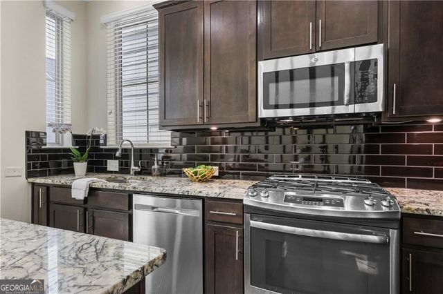 3005 Devoncroft Street SE, Smyrna, GA 30080