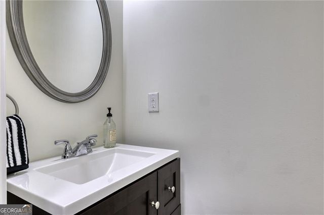 3005 Devoncroft Street SE, Smyrna, GA 30080