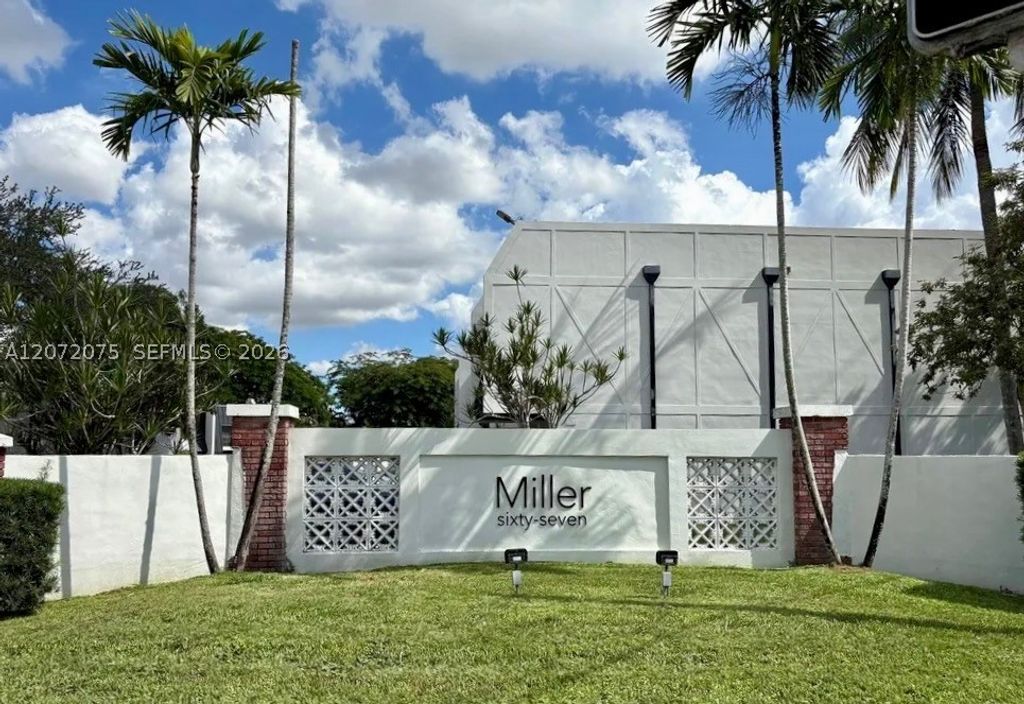 5555 Ludlam Rd 23, South Miami, FL 33155