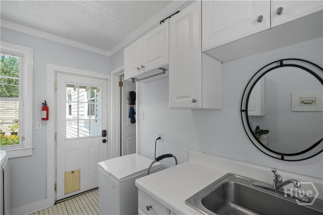 2332 E 41St Street, Savannah, GA 31404