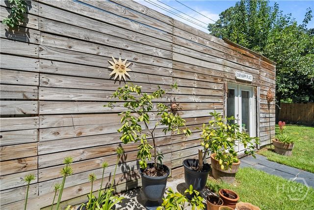 2332 E 41St Street, Savannah, GA 31404
