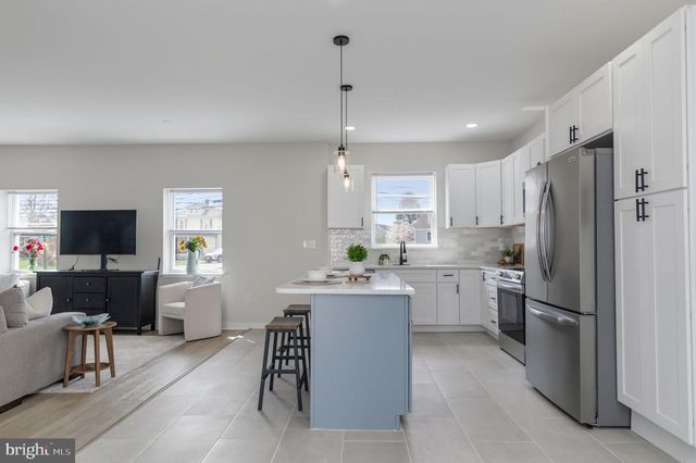 211 N HAMMONDS FERRY RD, Linthicum Heights, MD 21090