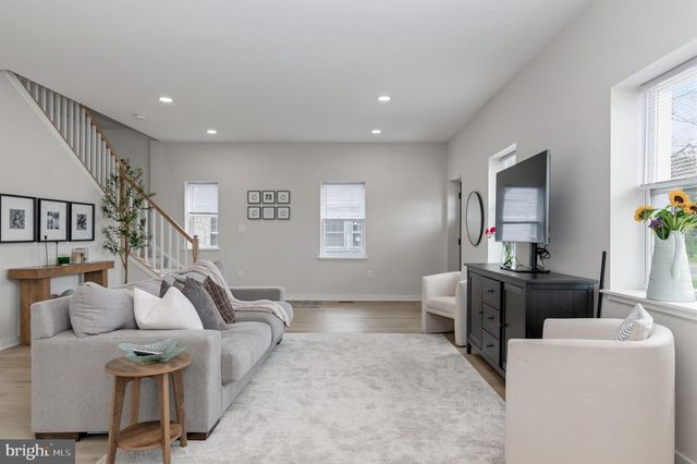 211 N HAMMONDS FERRY RD, Linthicum Heights, MD 21090
