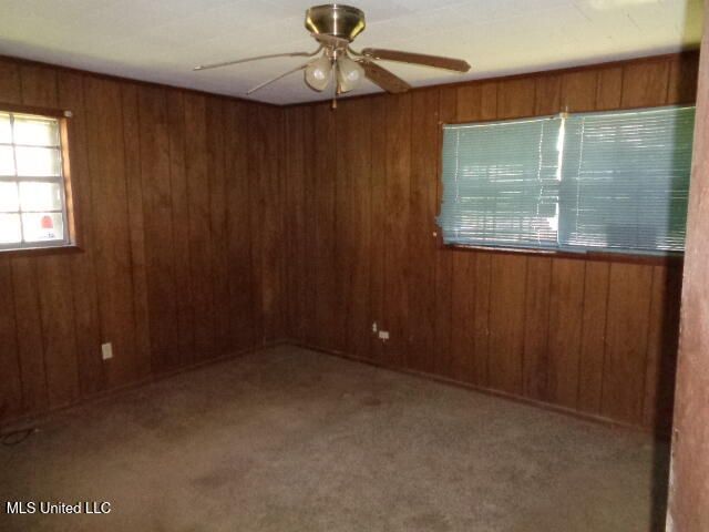 3819 Howell Street, Moss Point, MS 39563
