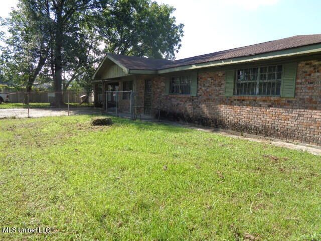 3819 Howell Street, Moss Point, MS 39563