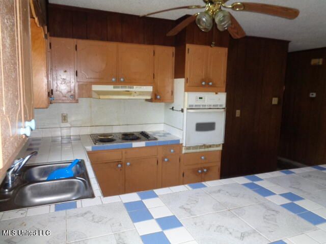3819 Howell Street, Moss Point, MS 39563