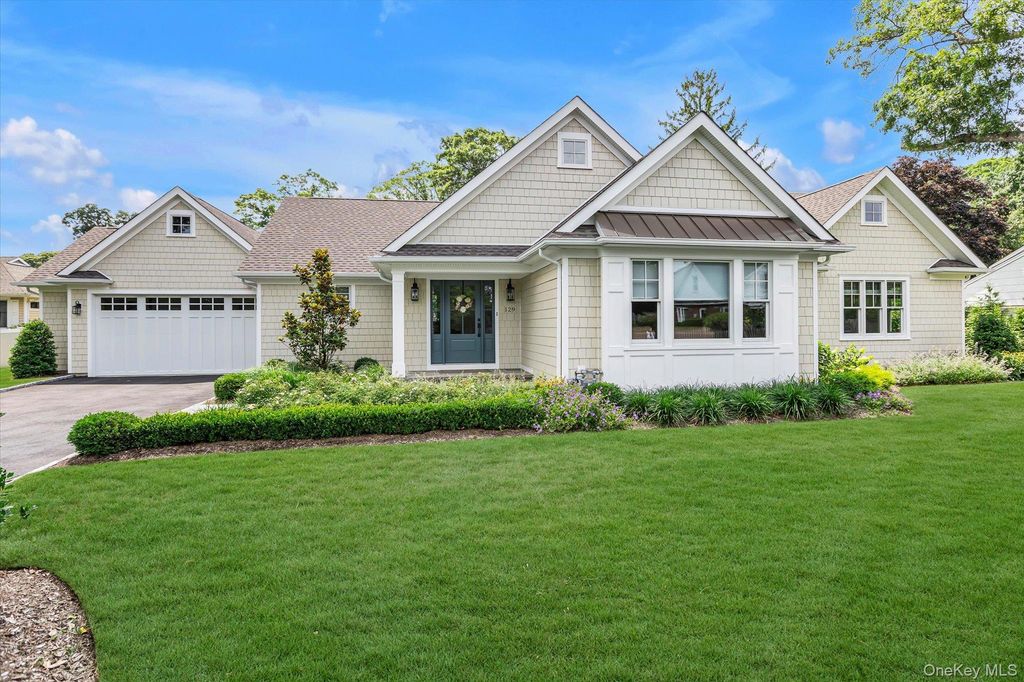 129 Fillmore Street, Centerport, NY 11721