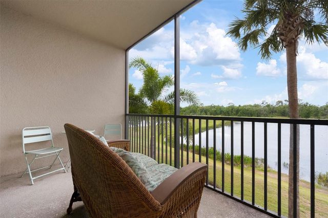 17704 GAWTHROP DRIVE 205, Bradenton, FL 34211