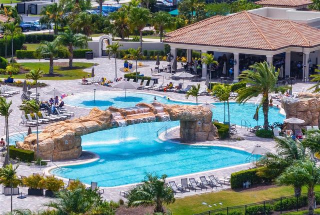 17704 GAWTHROP DRIVE 205, Bradenton, FL 34211