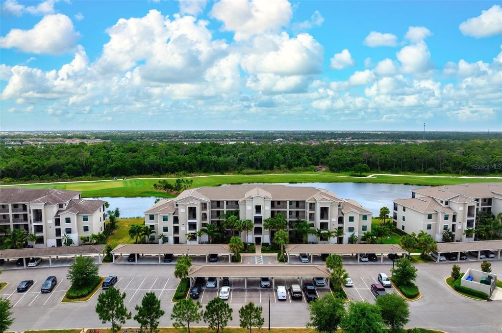 Image 35 of property listing at 17704 GAWTHROP DRIVE 205, Bradenton, FL 34211