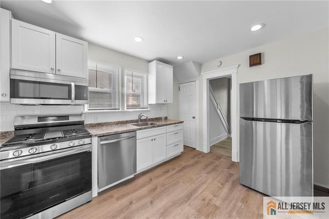 34 Maple Avenue 1, Edison, NJ 08837