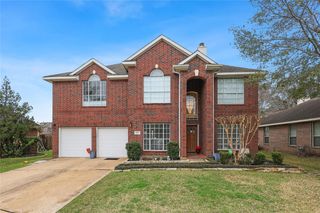 1022 Tennyson Drive, Pearland, TX 77584