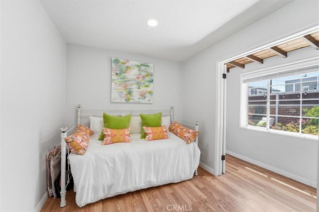 5928 E The Toledo, Long Beach, CA 90803