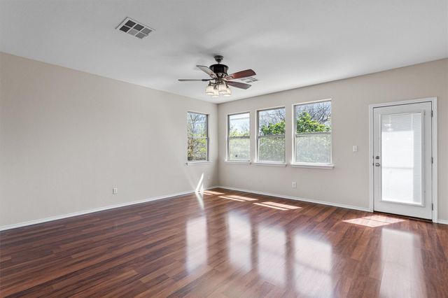 125 Palestine CV, Hutto, TX 78634