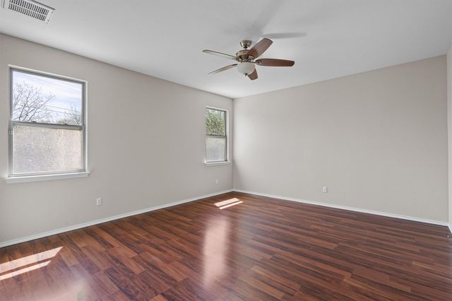 125 Palestine CV, Hutto, TX 78634