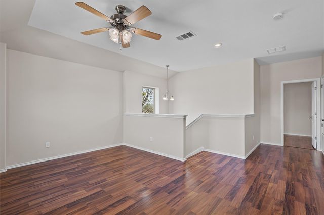 125 Palestine CV, Hutto, TX 78634