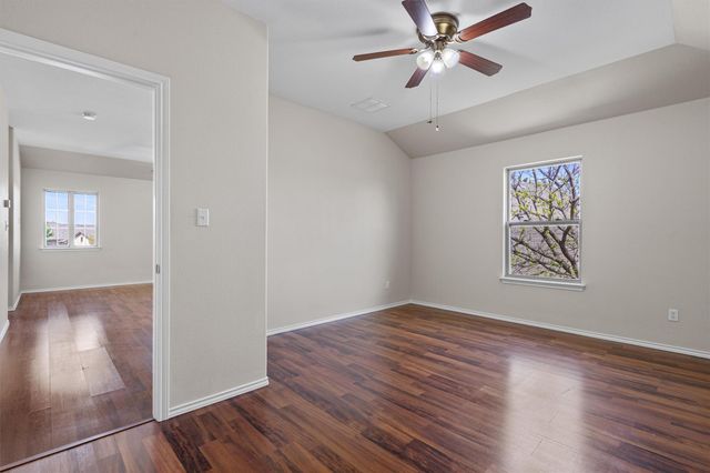 125 Palestine CV, Hutto, TX 78634