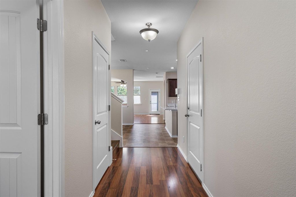 125 Palestine CV, Hutto, TX 78634