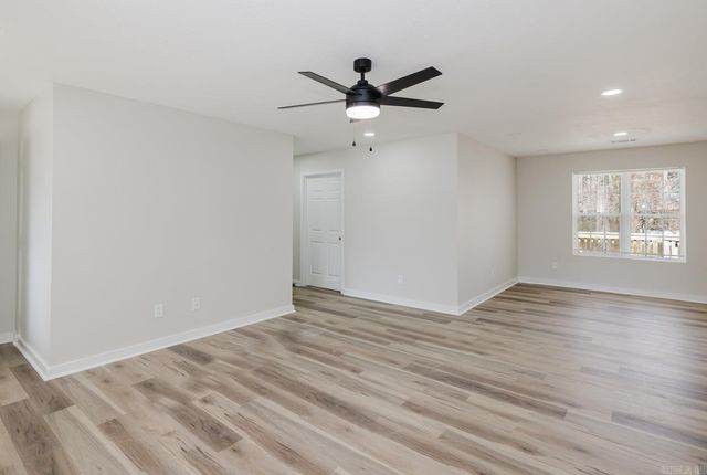 1912 Alcoa Boulevard, Benton, AR 72015