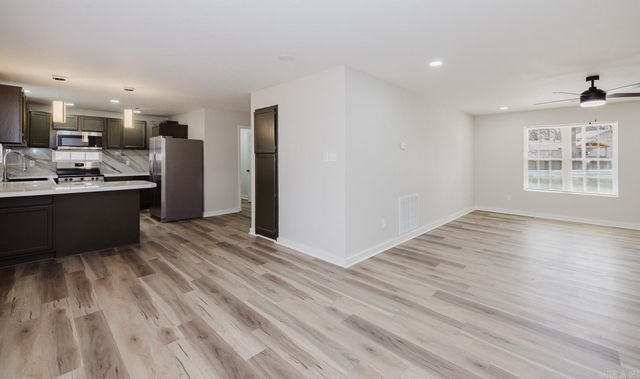 1912 Alcoa Boulevard, Benton, AR 72015