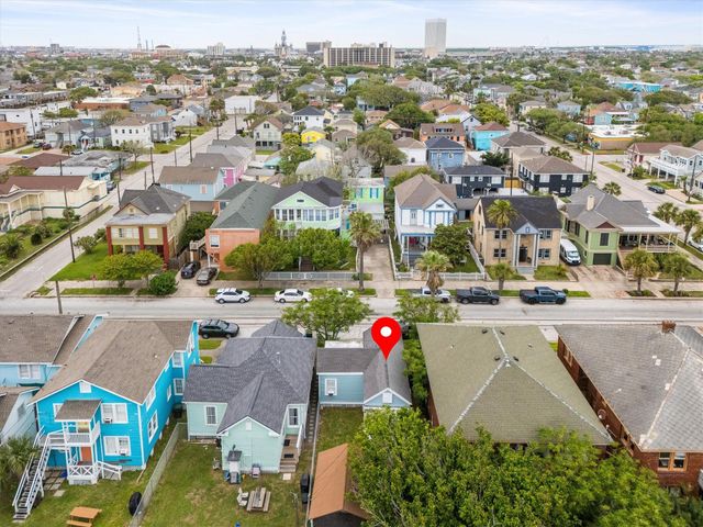 2119 Avenue P, Galveston, TX 77550