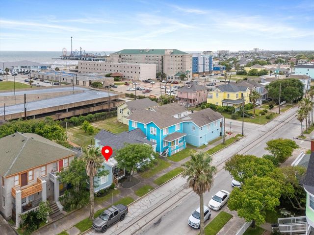 2119 Avenue P, Galveston, TX 77550